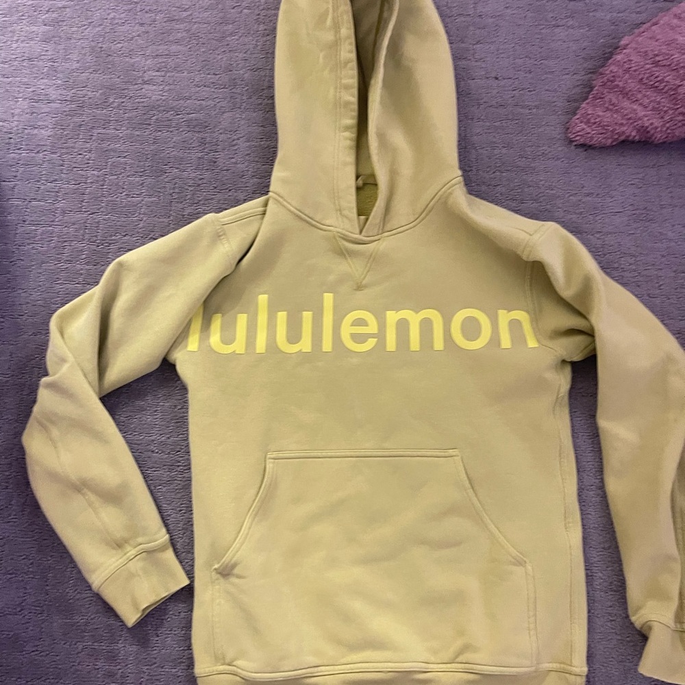 lululemon hoodie